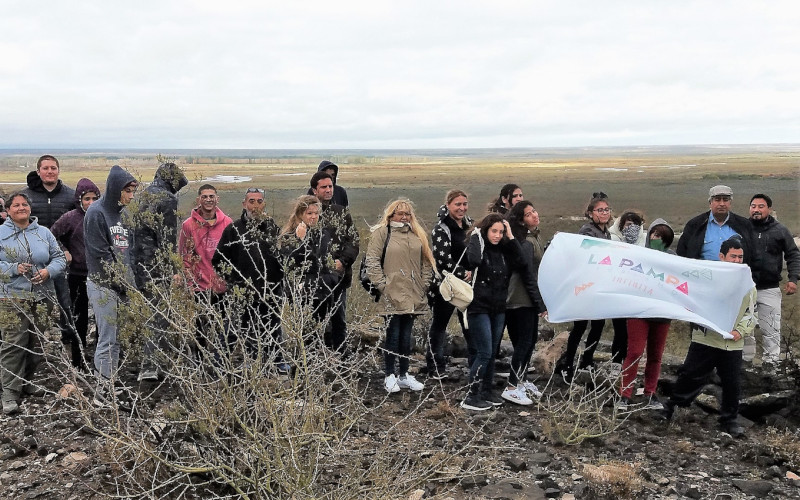 Capacitación de agentes de turismo y divulgación del conocimiento sobre el volcanismo del oeste de La Pampa